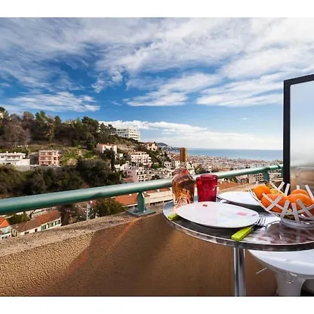 Magnifique Studio-cosy-vue Mer-terrasse-wifi-clim-avec Garage *